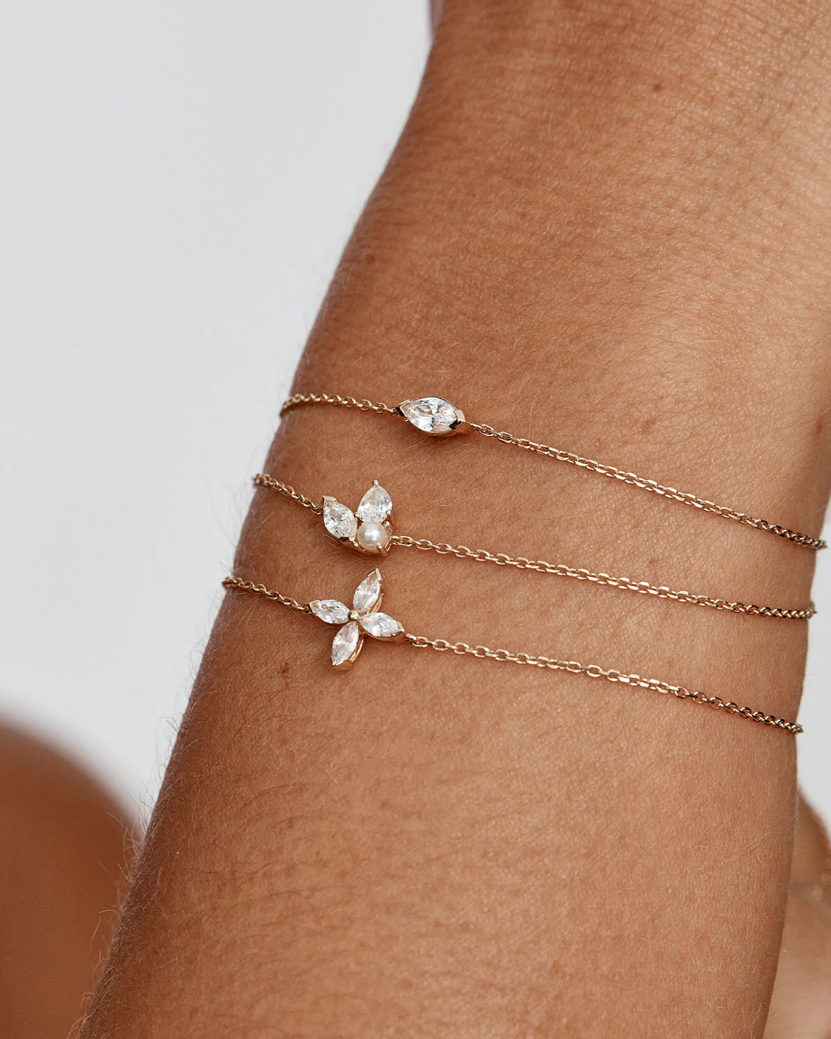 14k Solid Gold Blossom Lab-Grown Diamond Bracelet - Image 5