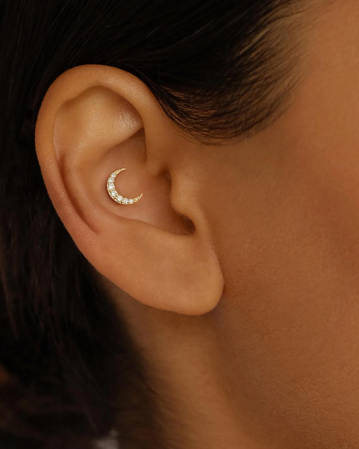 14k Solid Gold Evening Sky Diamond Cartilage Earring - Image 2