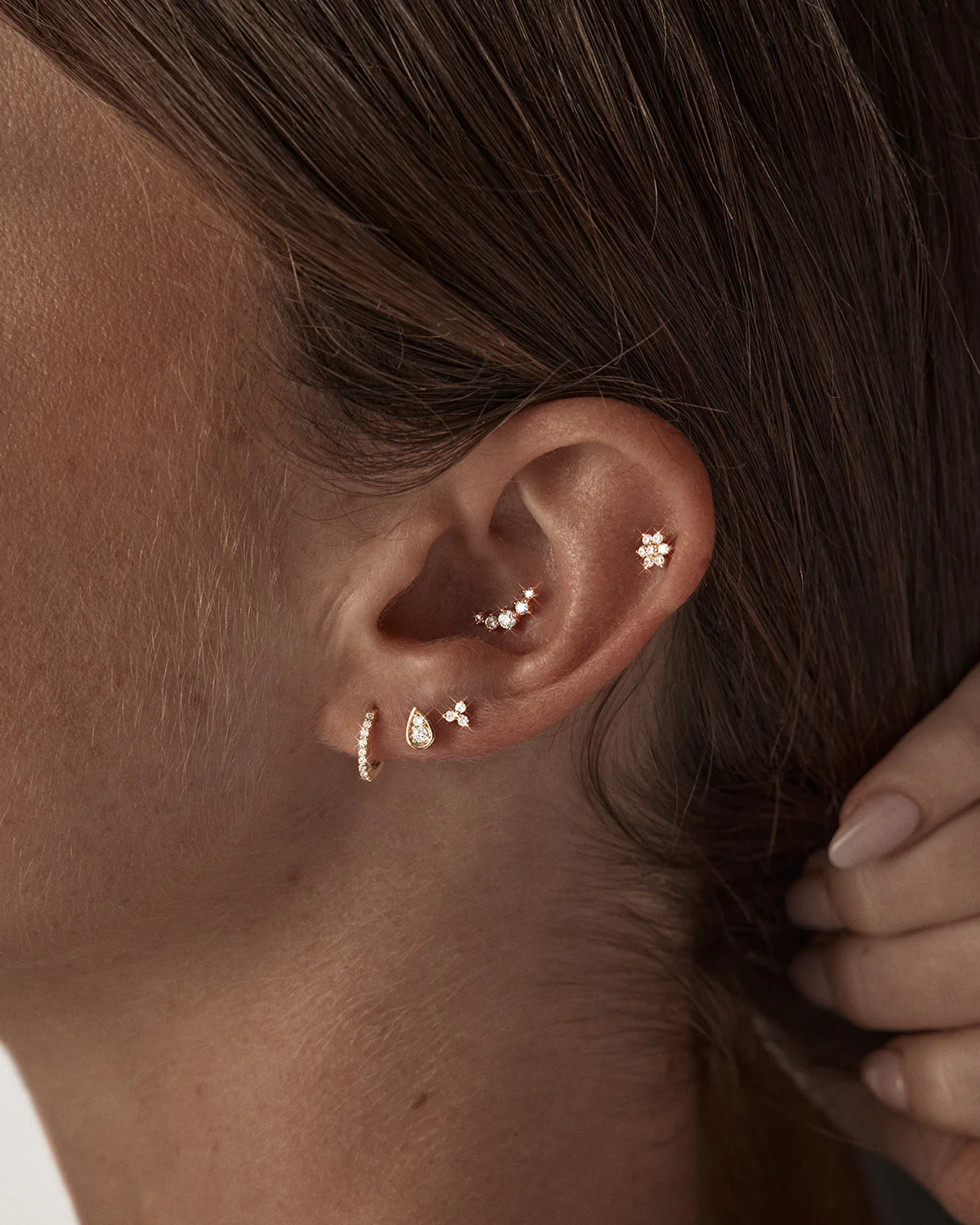 14k Solid Gold Illuminate Lab-Grown Diamond Cartilage Earring - Image 2