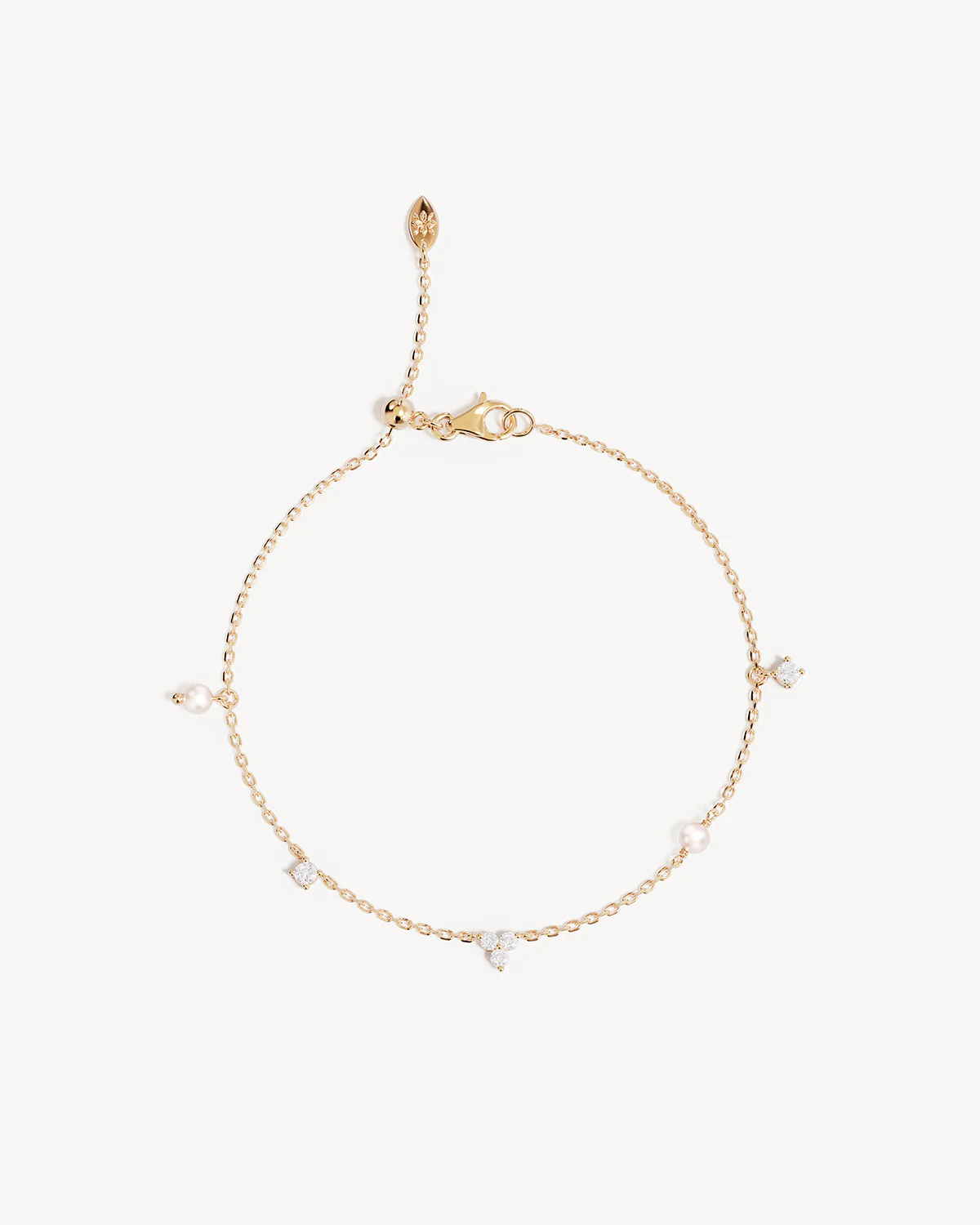 18k Gold Vermeil Moonlit Bloom Pearl Bracelet - Image 3