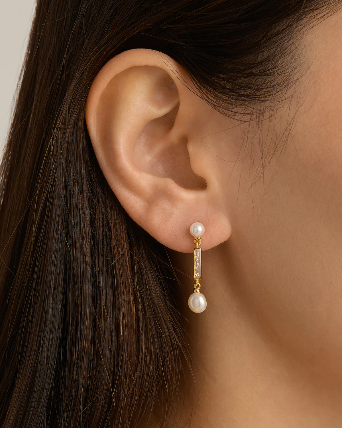 18k Gold Vermeil Breathe Pearl Drop Earrings - Image 2