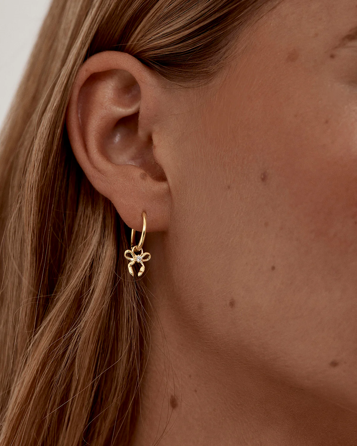 18k Gold Vermeil Forever More Bow Hoops - Image 2