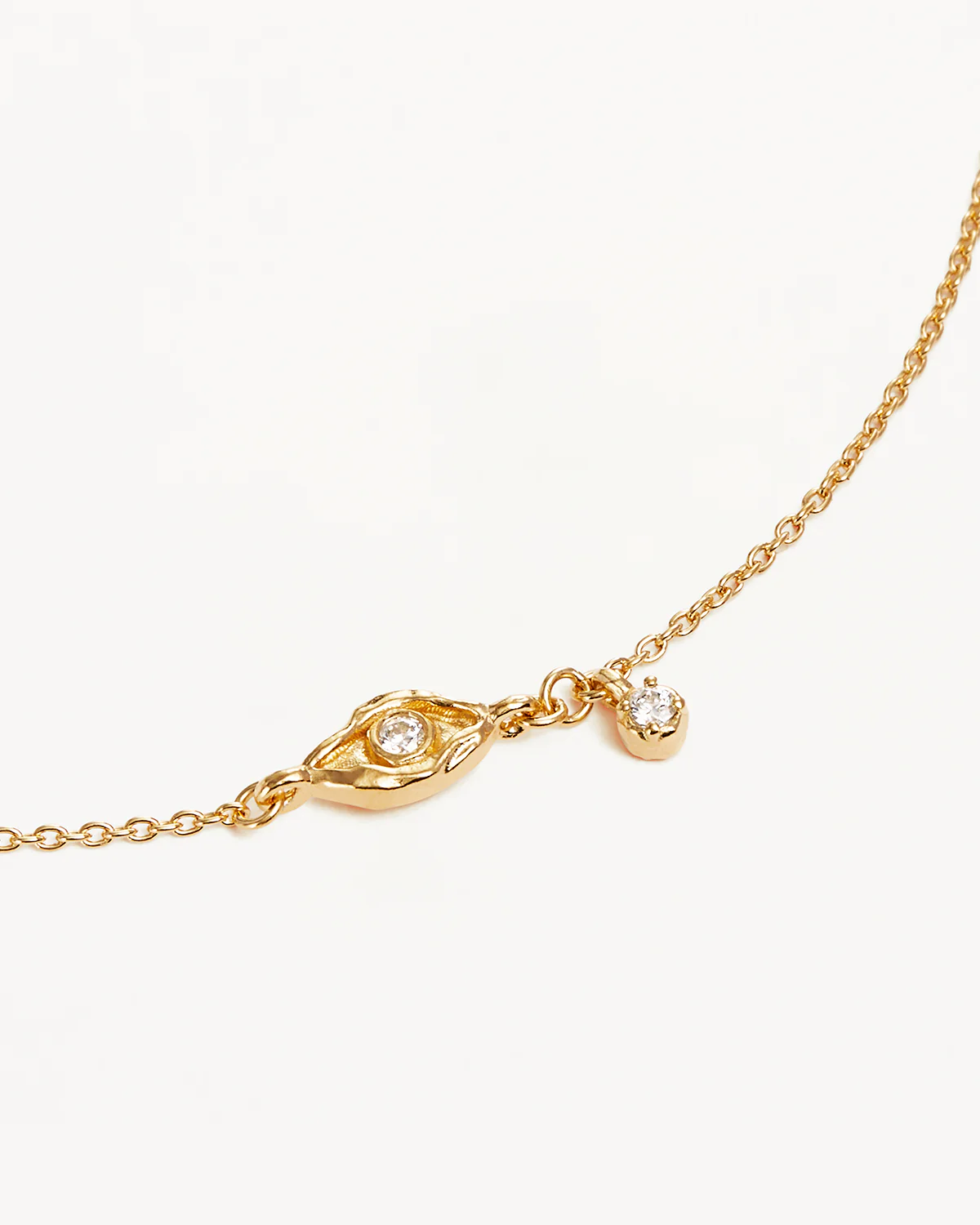 18k Gold Vermeil I am Protected Bracelet - Image 3