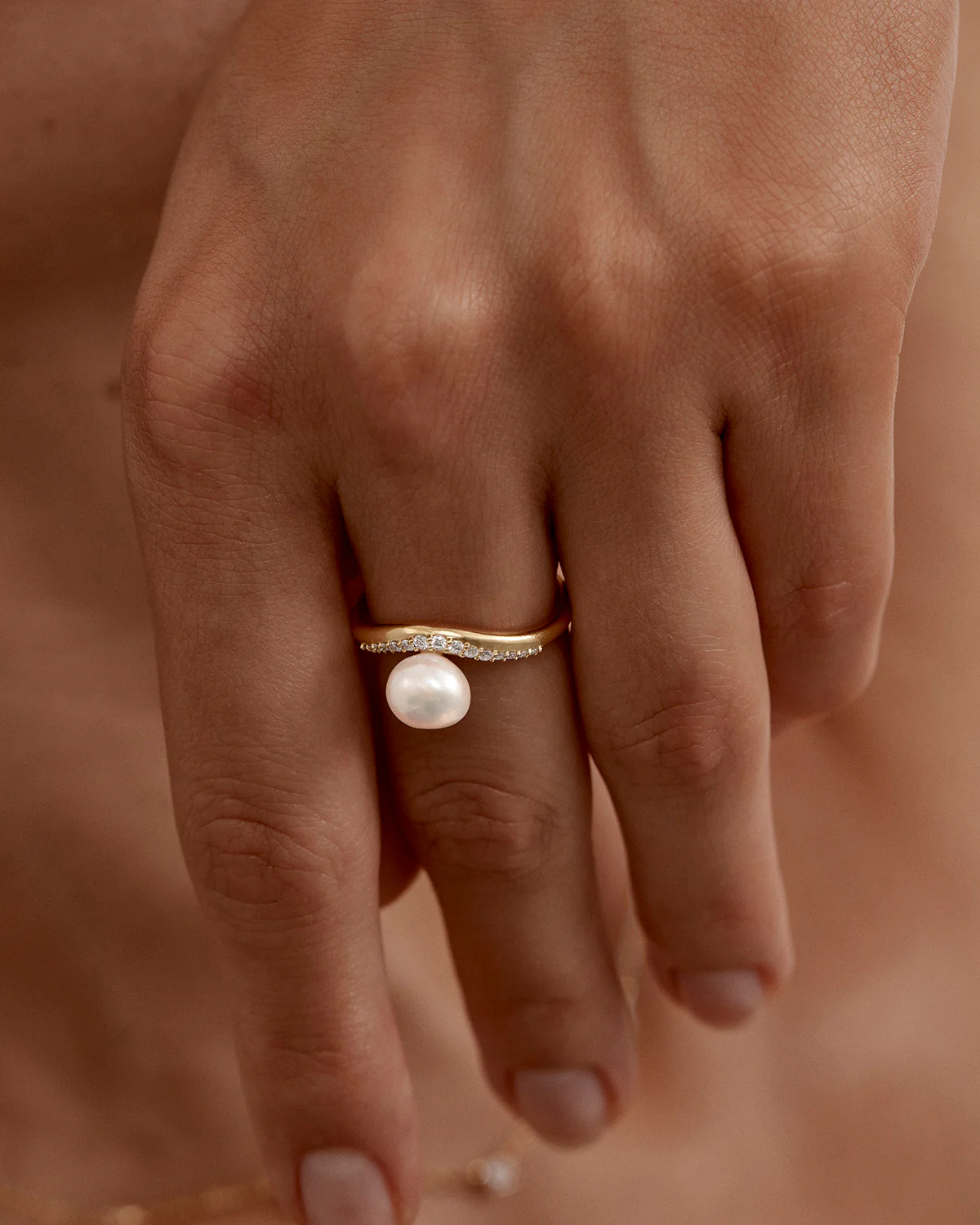 18k Gold Vermeil Love With Grace Lab-Grown Diamond Pearl Ring - Image 4