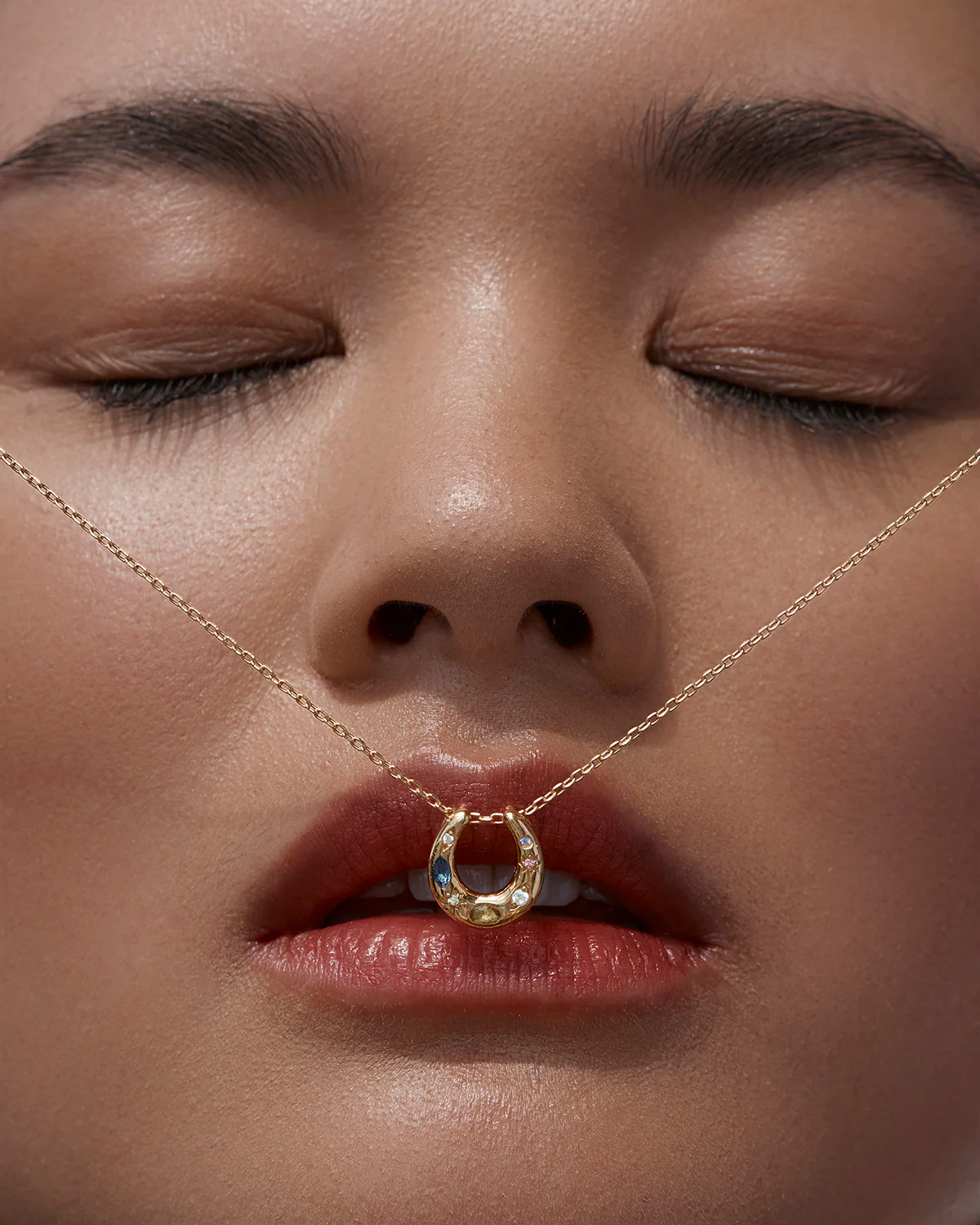 18k Gold Vermeil Lucky Horseshoe Necklace - Image 6