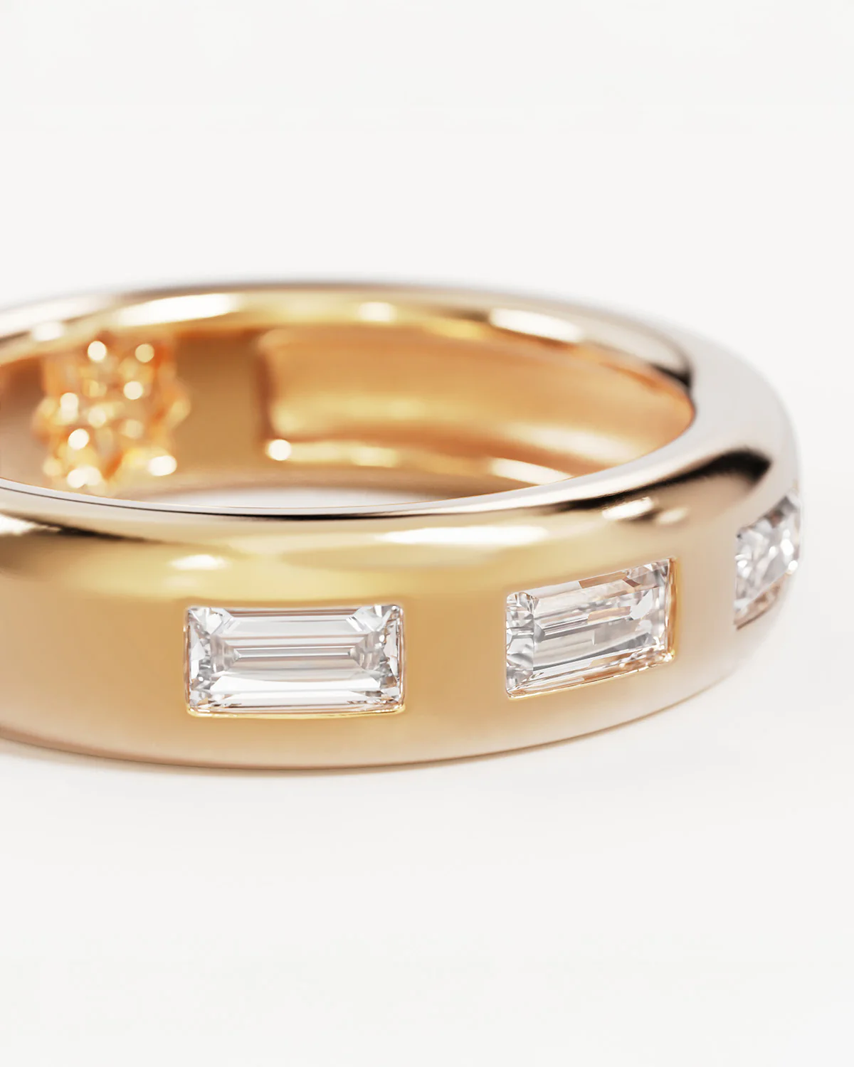 18k Gold Vermeil Magic in Stillness Ring - Image 3