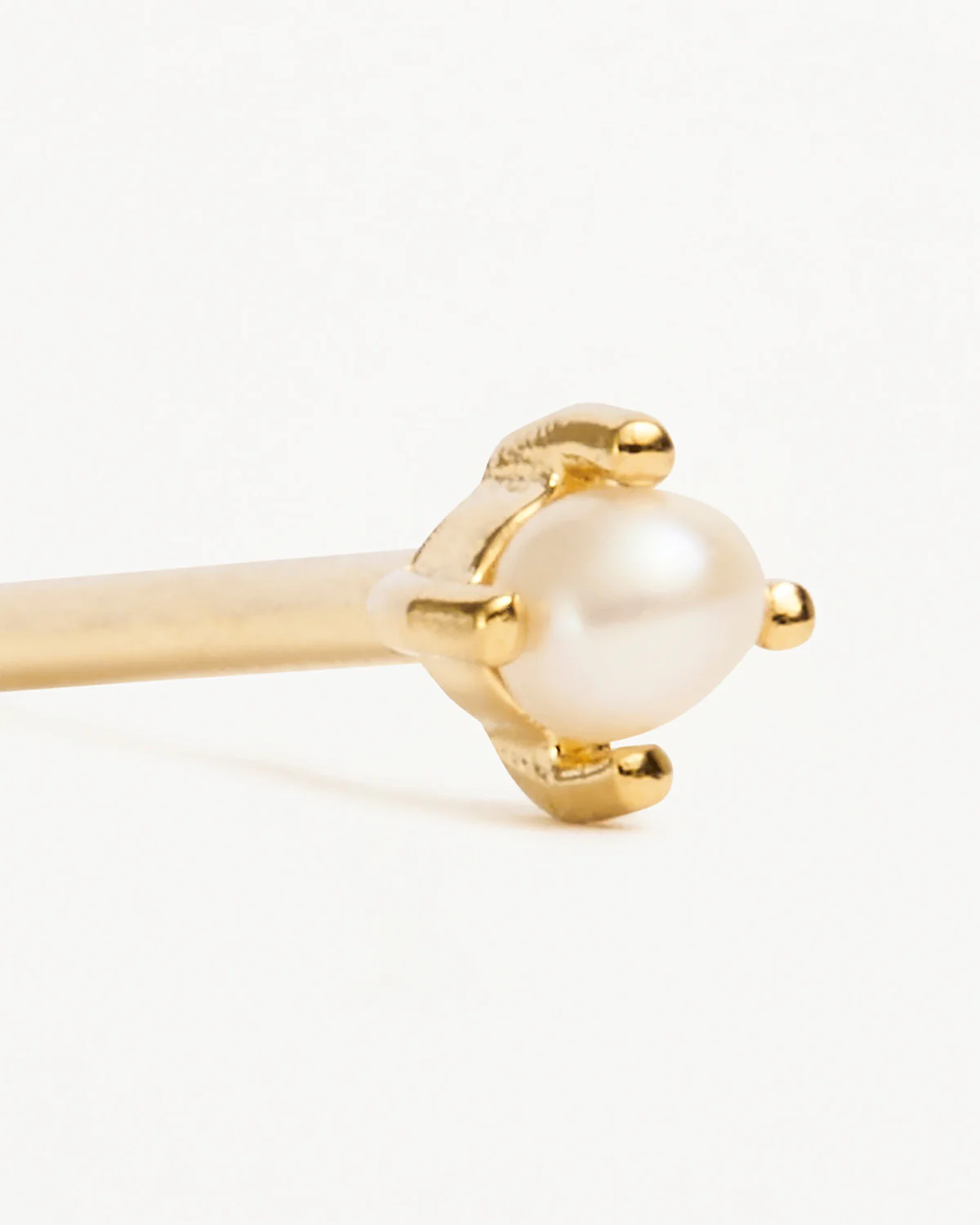 18k Gold Vermeil Moonlight Pearl Stud Earrings - Image 3