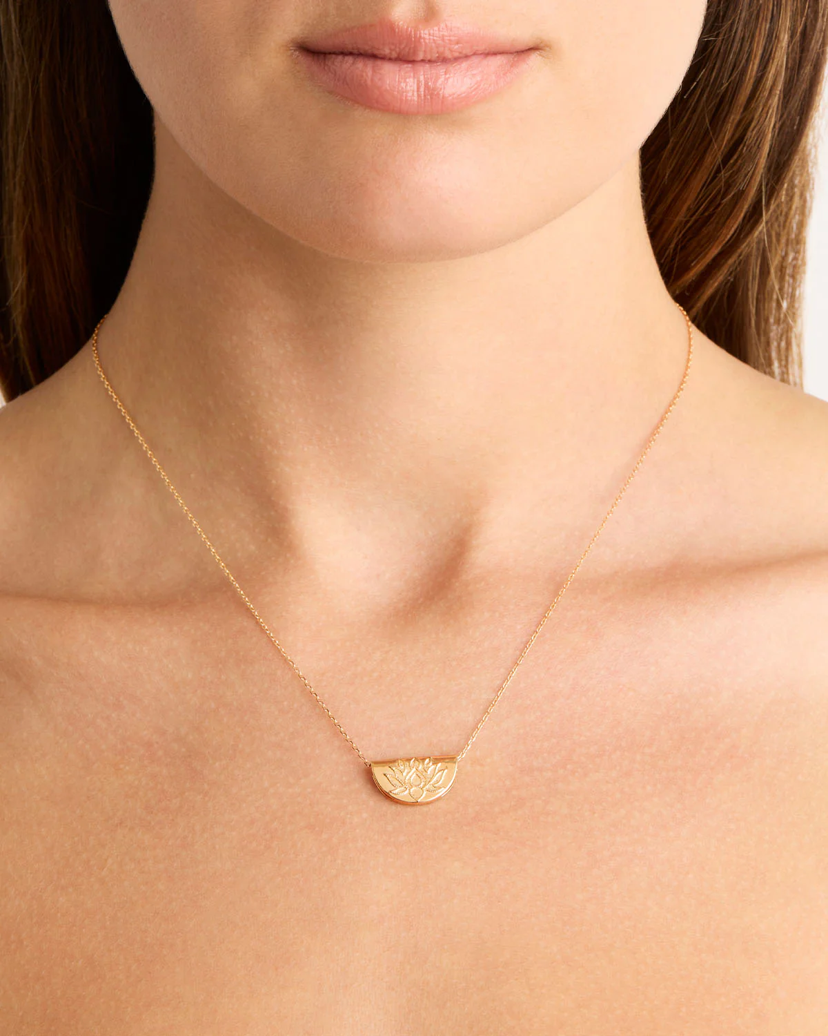 18k Gold Vermeil Lotus Short Necklace - Image 3