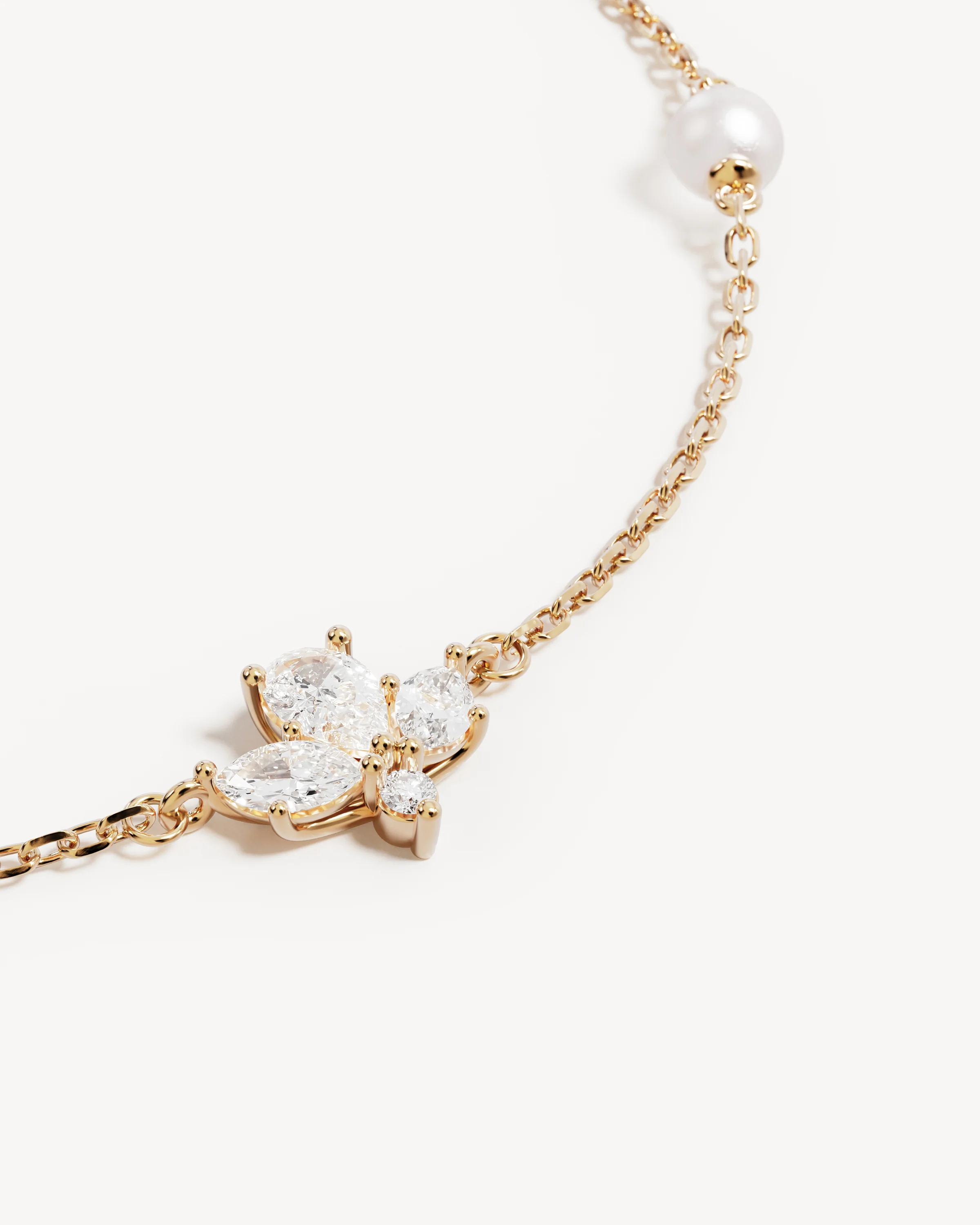 18k Solid Gold Floating Lotus 0.4ct Lab-Grown Diamond Pearl Bracelet - Image 3