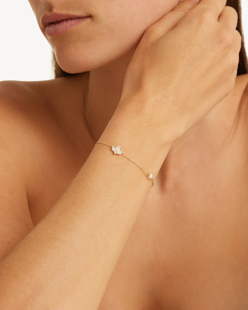 18k Solid Gold Floating Lotus 0.4ct Lab-Grown Diamond Pearl Bracelet - Image 4