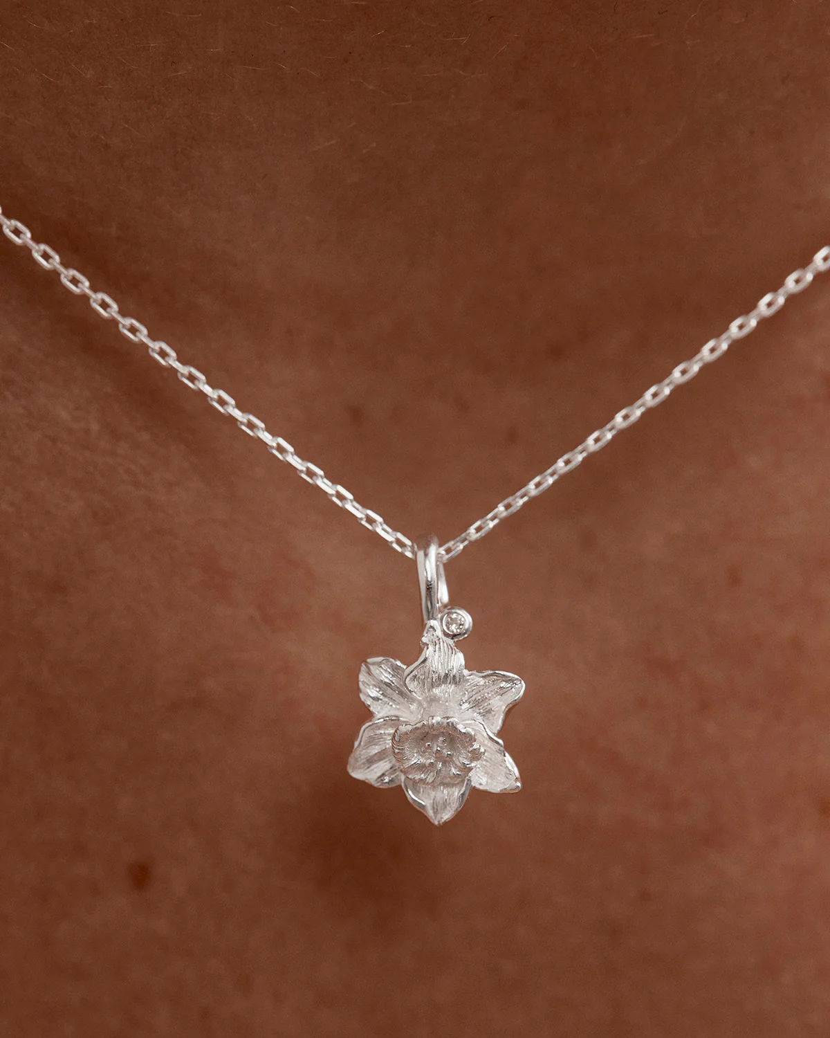 Sterling Silver Daffodil March Birth Flower Necklace - Image 3