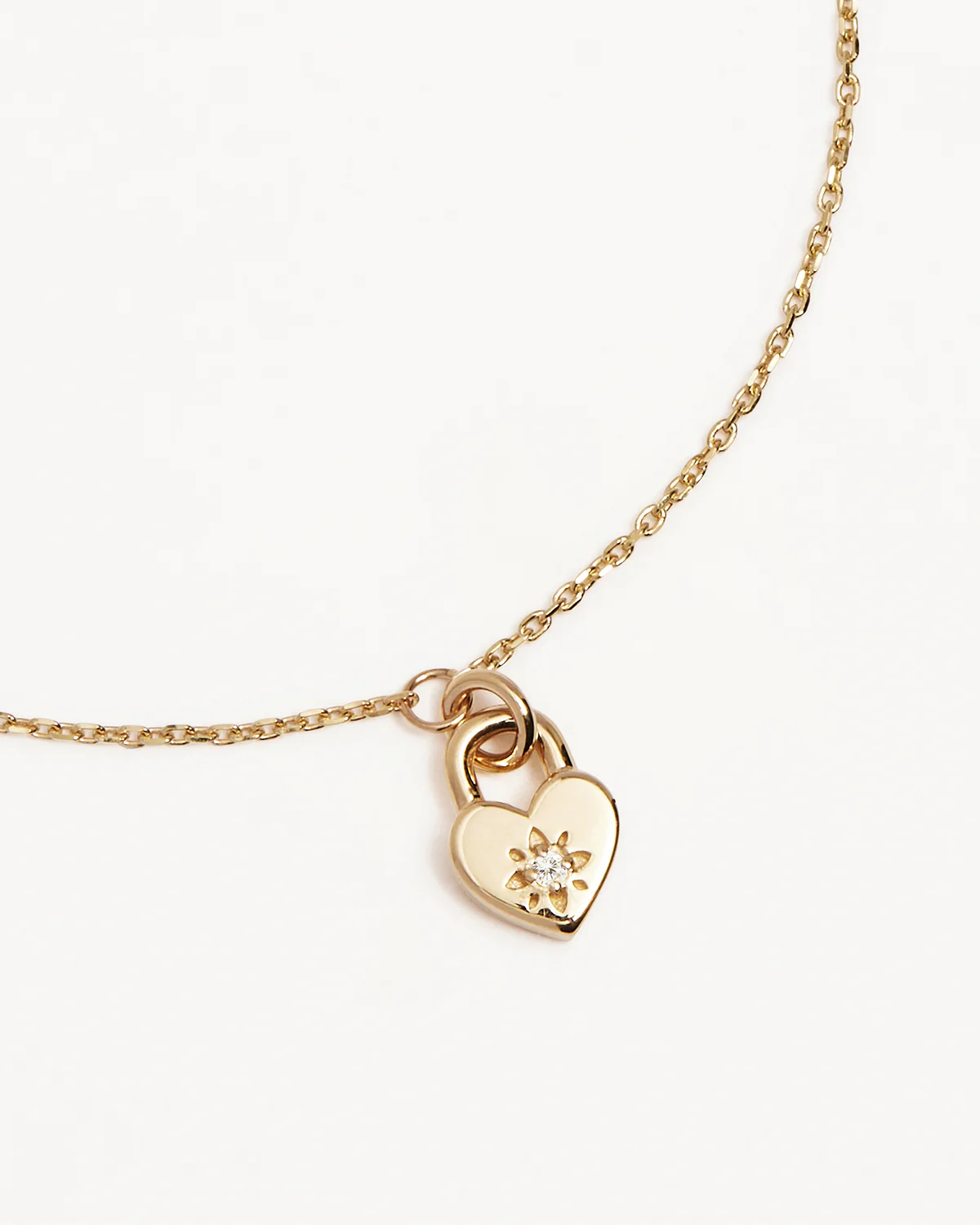9k Solid Gold Lab-Grown Diamond Lotus Heart Padlock Bracelet - Image 3