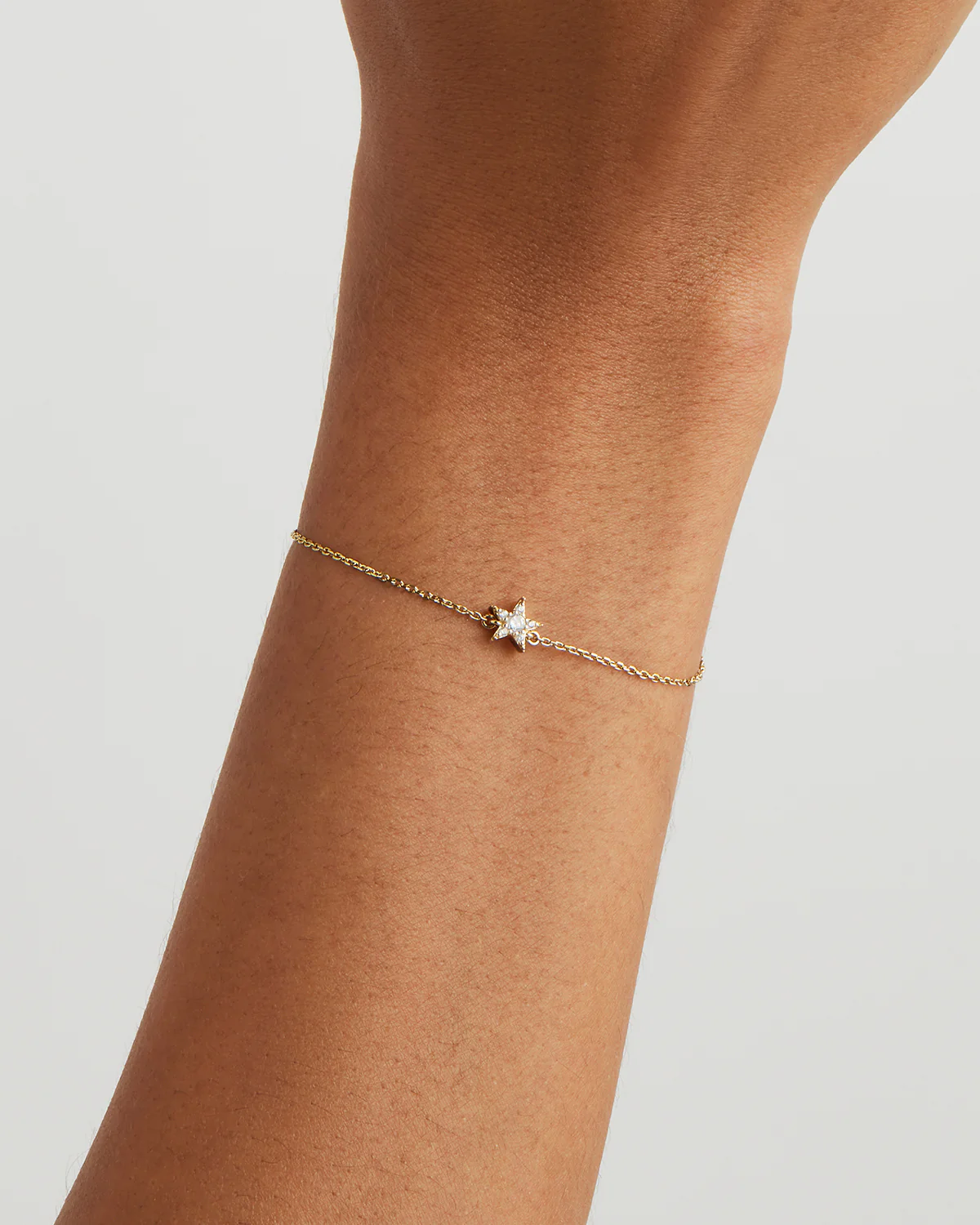 9k Solid Gold Estelle Lab-Grown Diamond Bracelet - Image 2