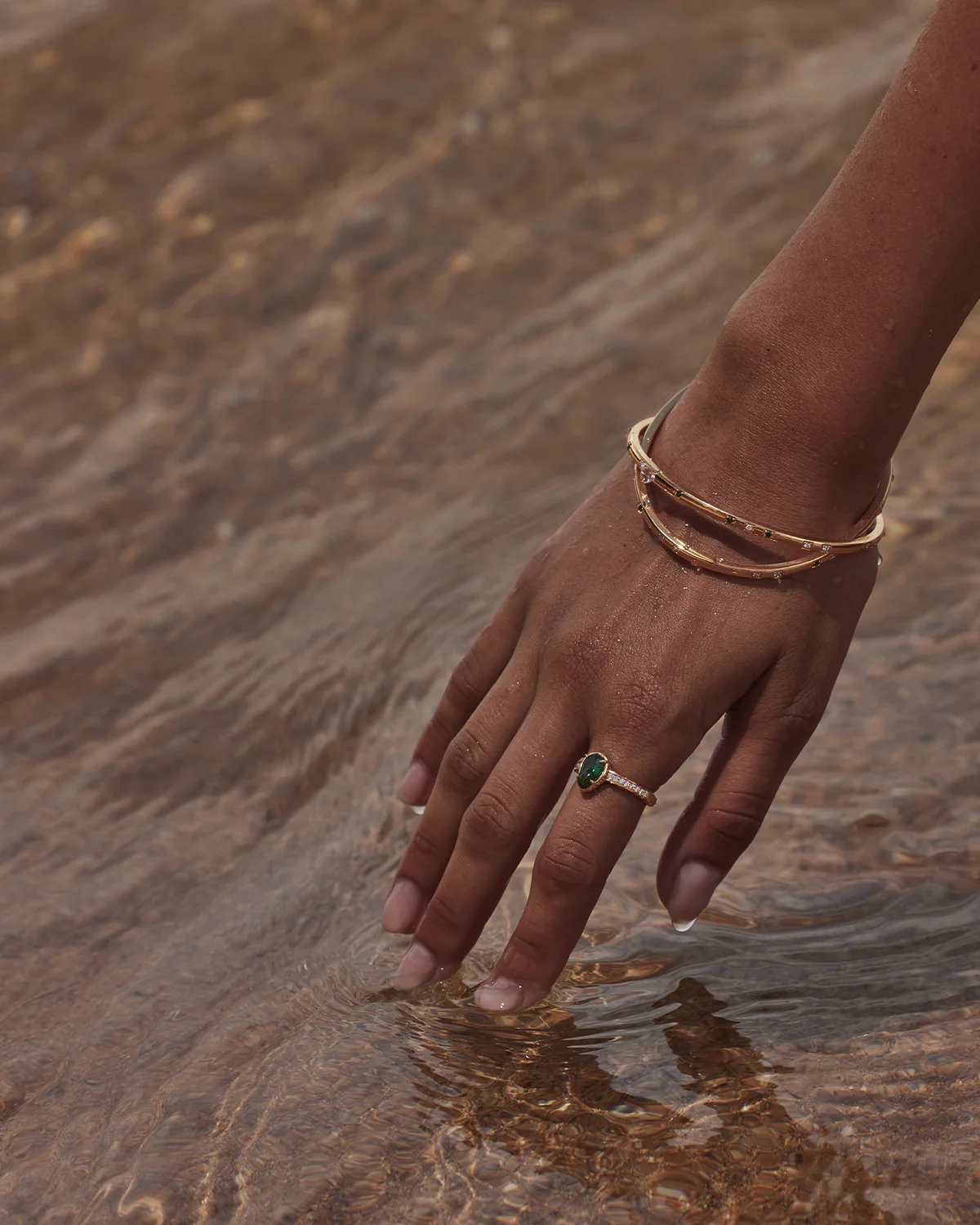18k Gold Vermeil Depth of You Bangle - Image 4