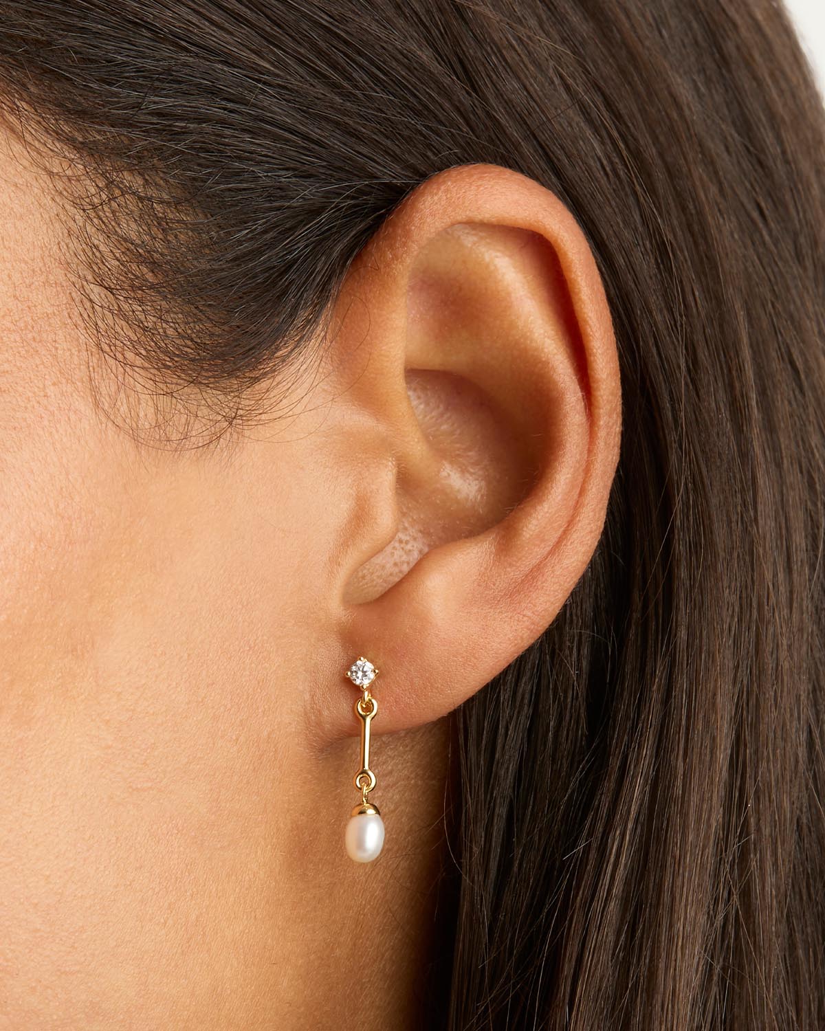 18k Gold Vermeil Embrace Stillness Pearl Drop Earrings - Image 2