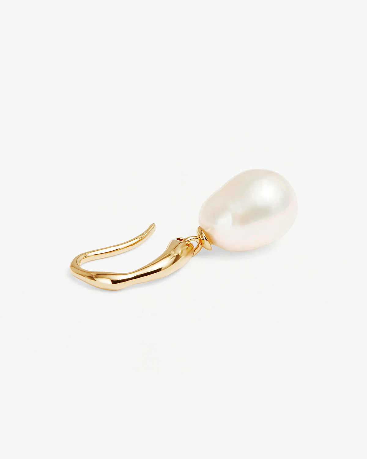 18k Gold Vermeil Harmony Pearl Hook Earrings - Image 3