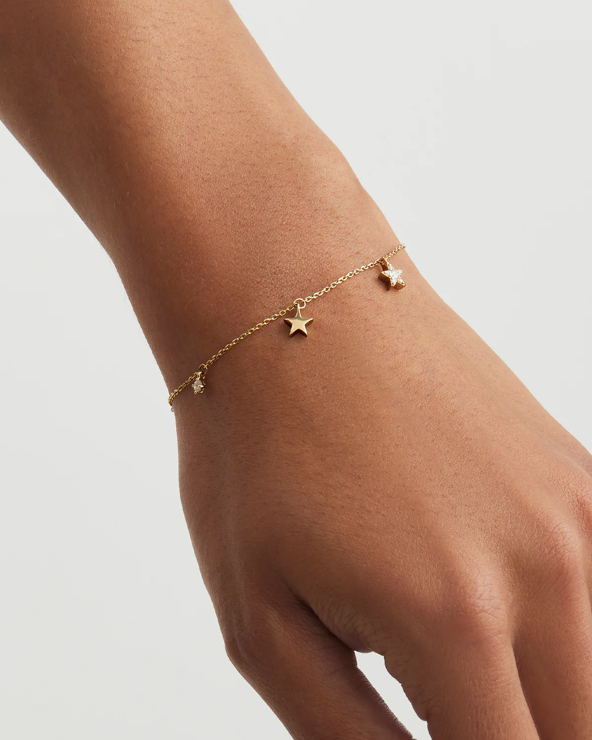9k Solid Gold Stargazer Lab-Grown Diamond Bracelet - Image 2
